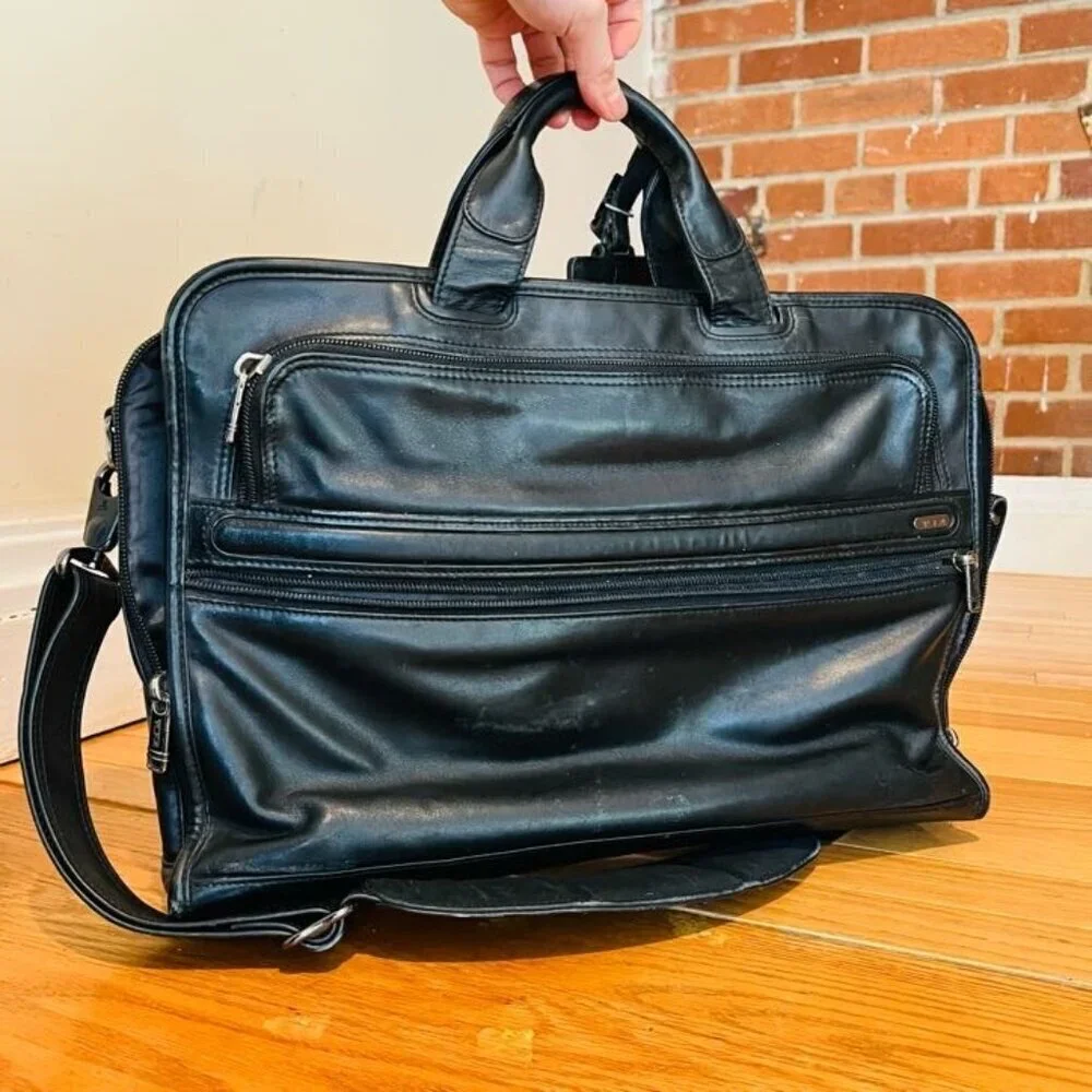 Tumi Black Soft Leather Laptop Bag Briefcase